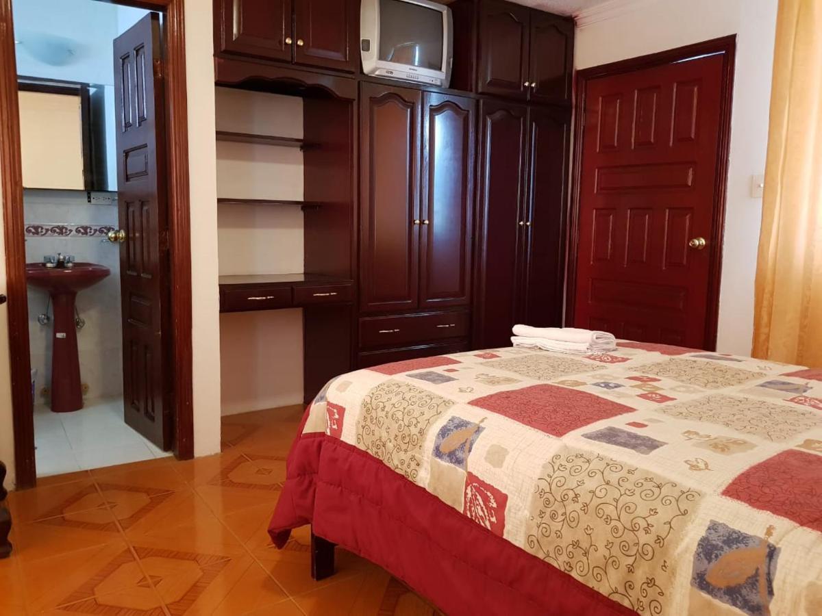 Hotel International Prestige Ambato Extérieur photo