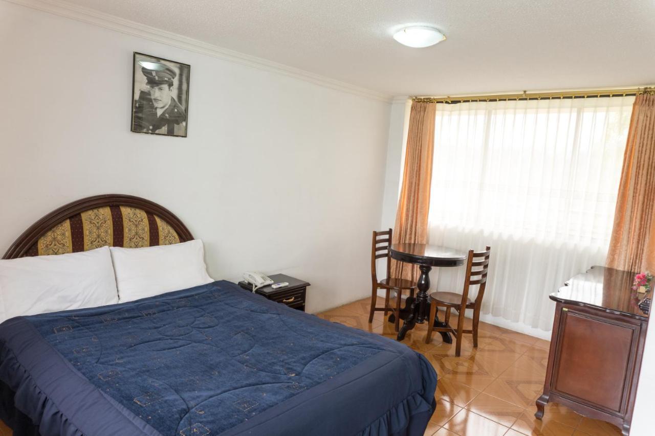 Hotel International Prestige Ambato Extérieur photo